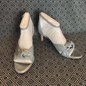 Women's Clarks Silver Metallic 2" Heels, Size 7.5